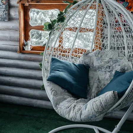 Holiday home казковий дім та Garden два будиночки в горах з чаном-джакузі