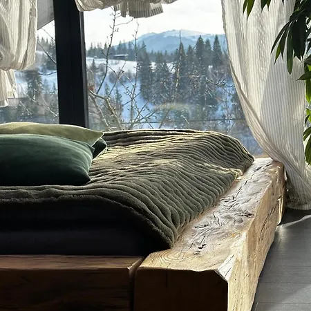 казковий дім та Garden два будиночки в горах з чаном-джакузі 펜션 슬랍스크