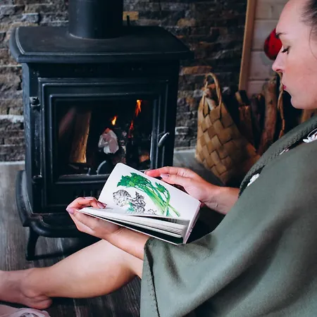 казковий дім та Garden два будиночки в горах з чаном-джакузі *