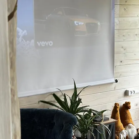 Feriehus казковий дім та Garden два будиночки в горах з чаном-джакузі Slavske