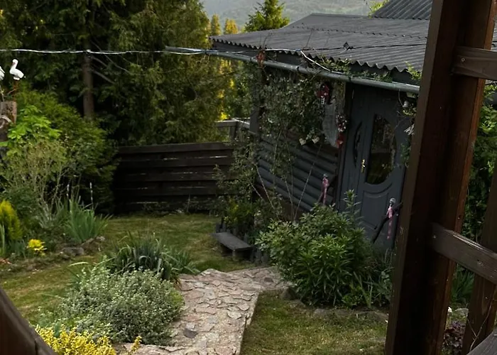 казковий дім та Garden два будиночки в горах з чаном-джакузі Tatil Evi *