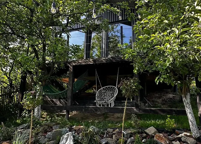 казковий дім та Garden два будиночки в горах з чаном-джакузі Tatil Evi *