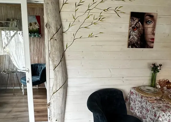 казковий дім та Garden два будиночки в горах з чаном-джакузі Tatil Evi Slavske