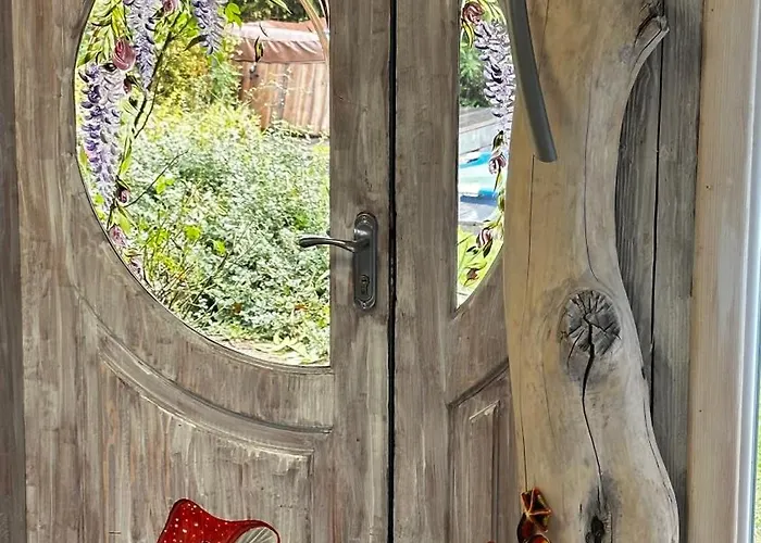 казковий дім та Garden два будиночки в горах з чаном-джакузі Tatil Evi *