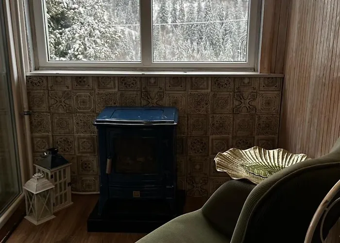 казковий дім та Garden два будиночки в горах з чаном-джакузі *